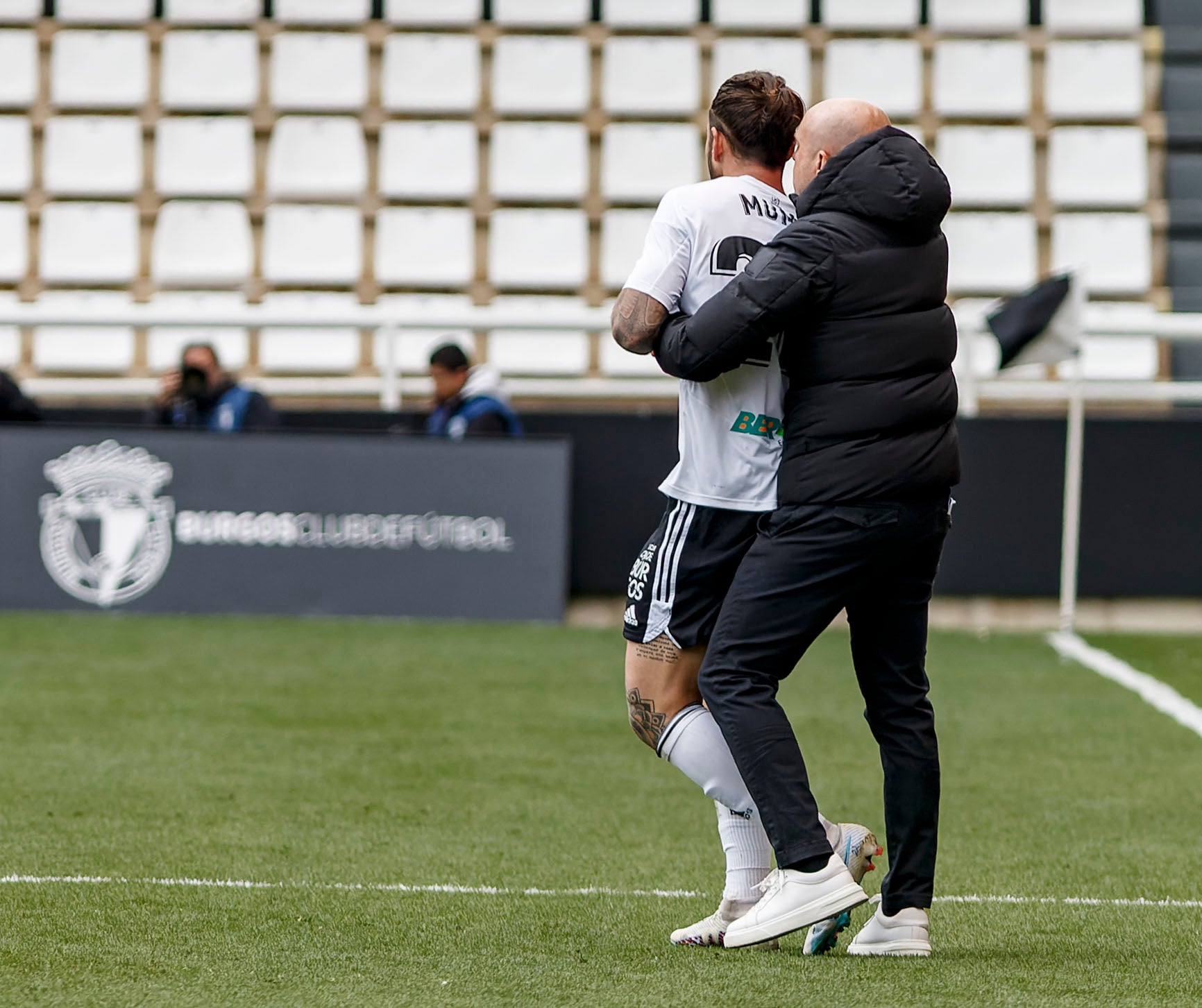 El Burgos CF se hace con la victoria ante un necesitado Racing