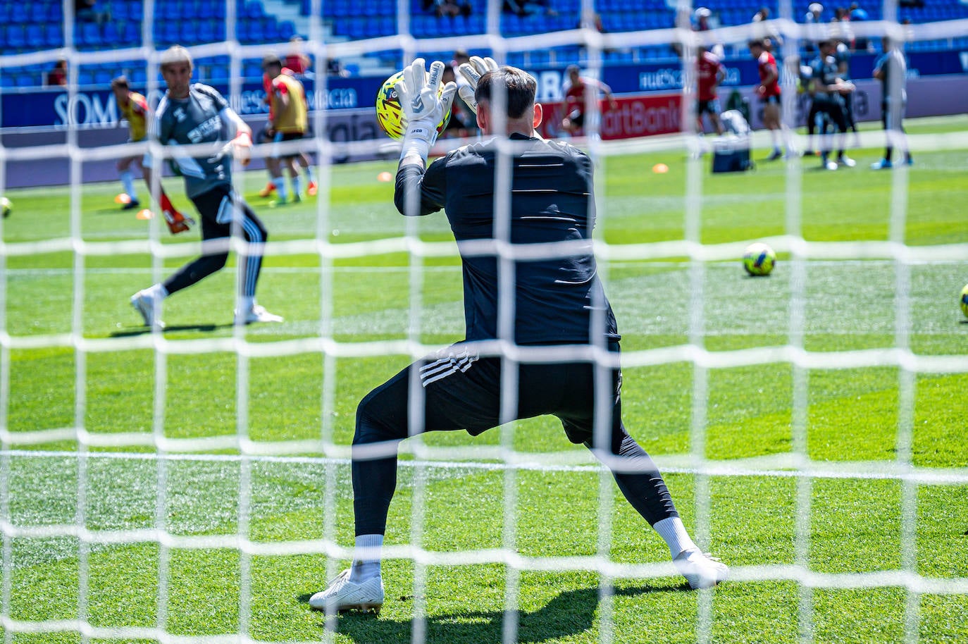 El Burgos cae derrotado ante el Huesca