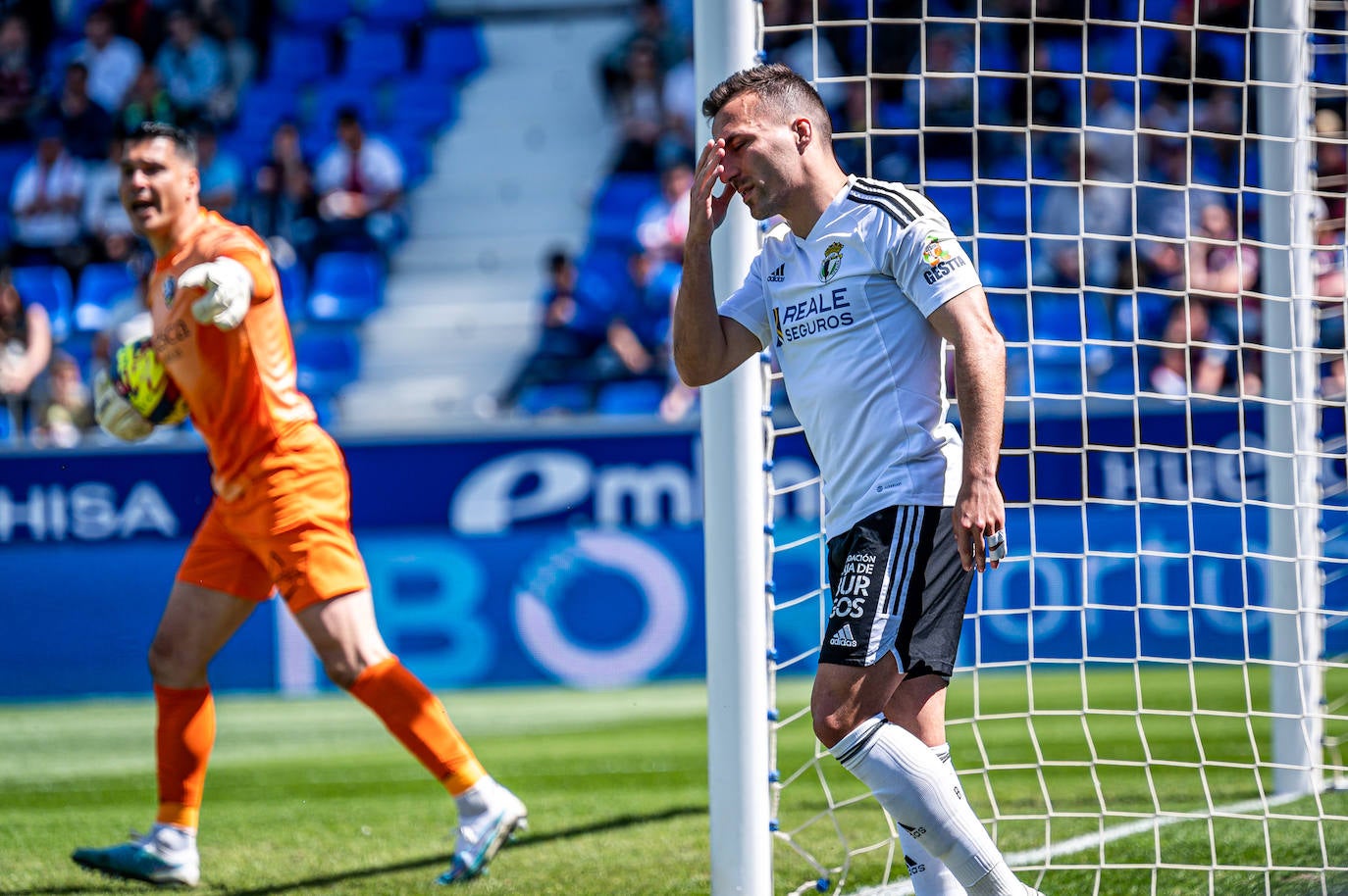El Burgos cae derrotado ante el Huesca