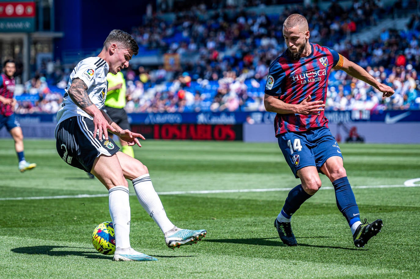El Burgos cae derrotado ante el Huesca