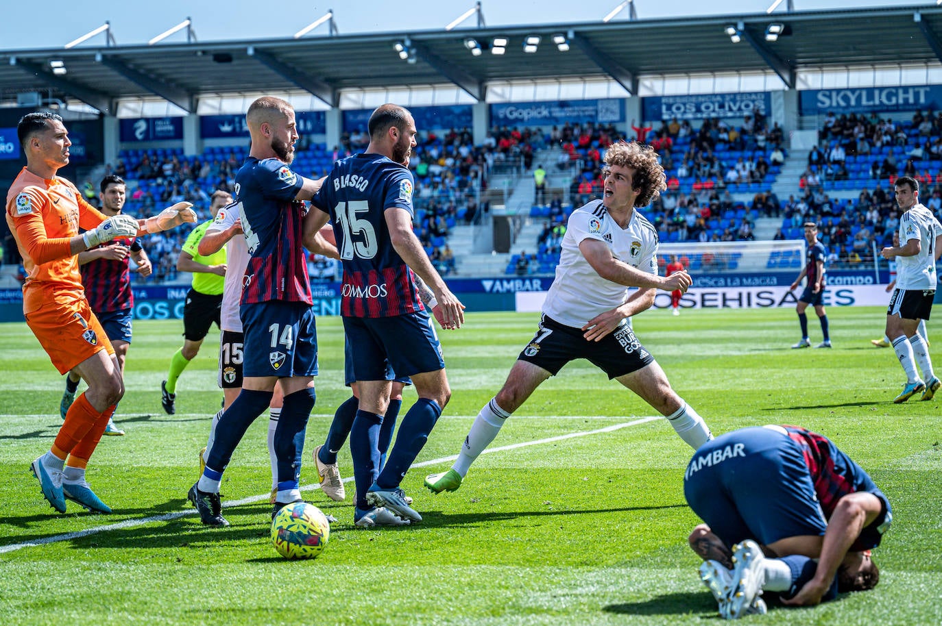 El Burgos cae derrotado ante el Huesca