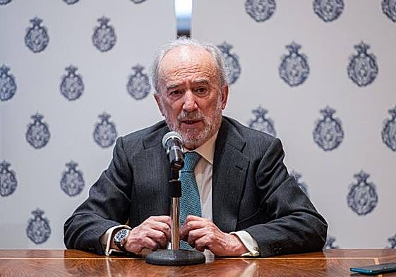 Santiago Muñoz Machado.