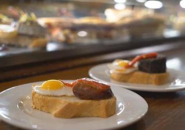 El cojonudo y la cojonuda, la pareja que reina en el tapeo de Burgos