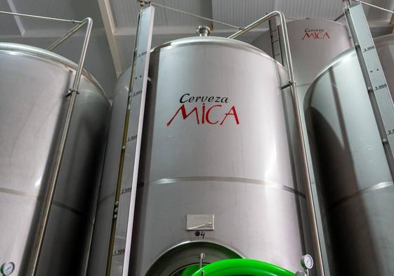 Instalaciones de elaboración de la Cerveza Mica.