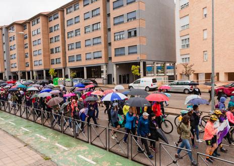 Imagen secundaria 1 - De Soria al HUBU pedaleando para pedir la radioterapia en la provincia vecina