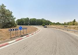 La rotonda de enlace entre la N-120 y la BU-30 es un punto conflictivo.