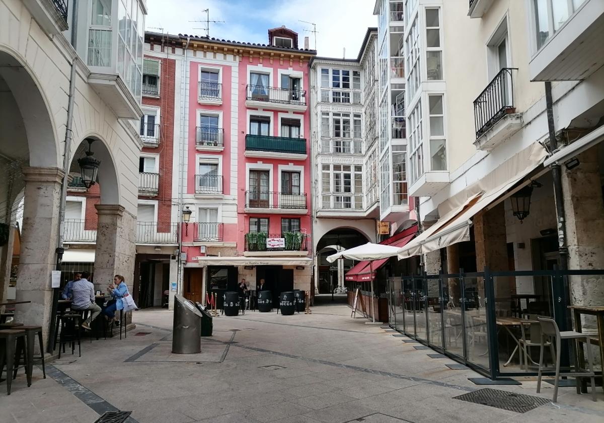 El varón se desvaneció en plena calle Sombrerería de Burgos.