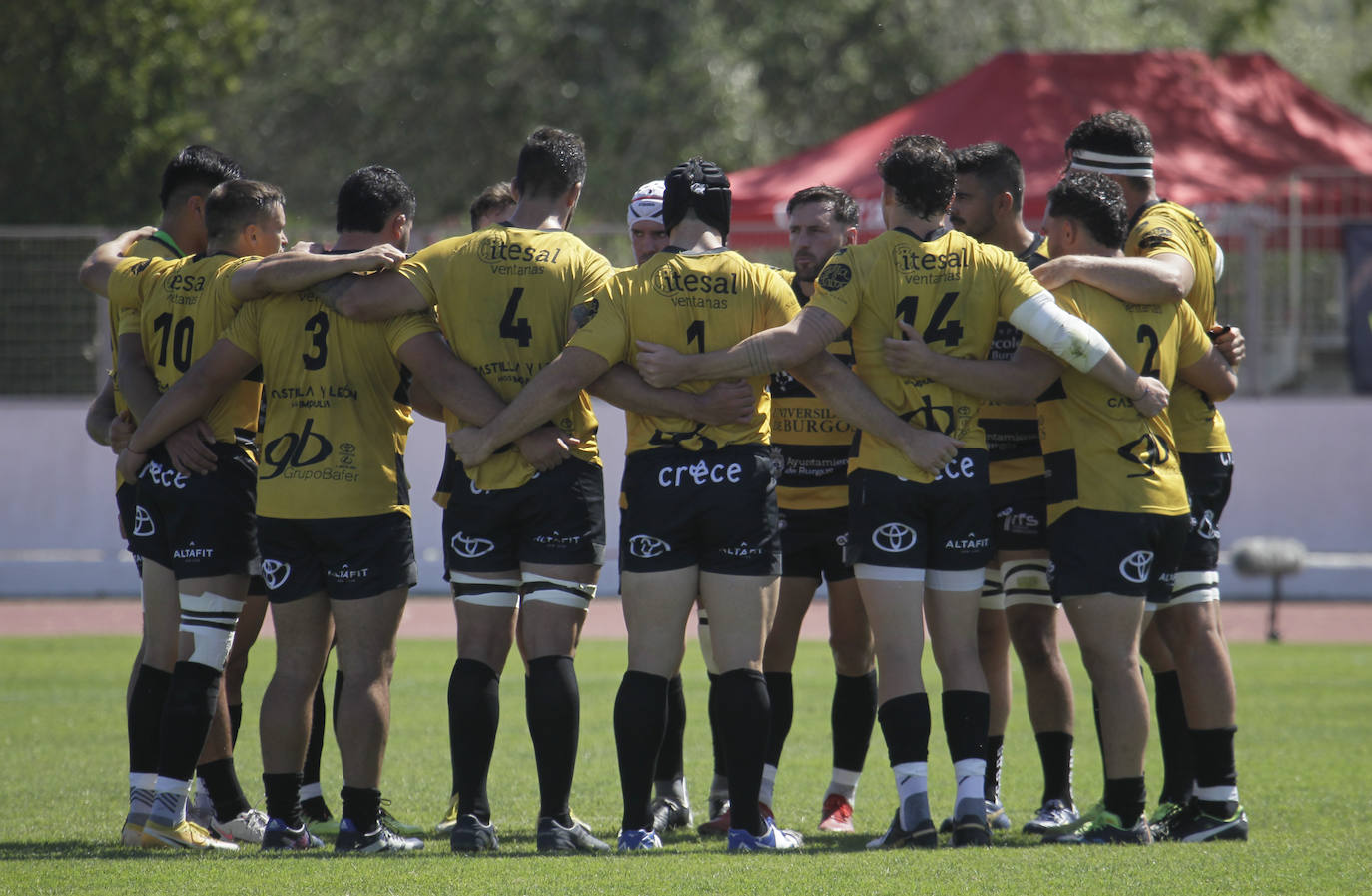 El Recoletas Burgos roza la Copa en La Cartuja