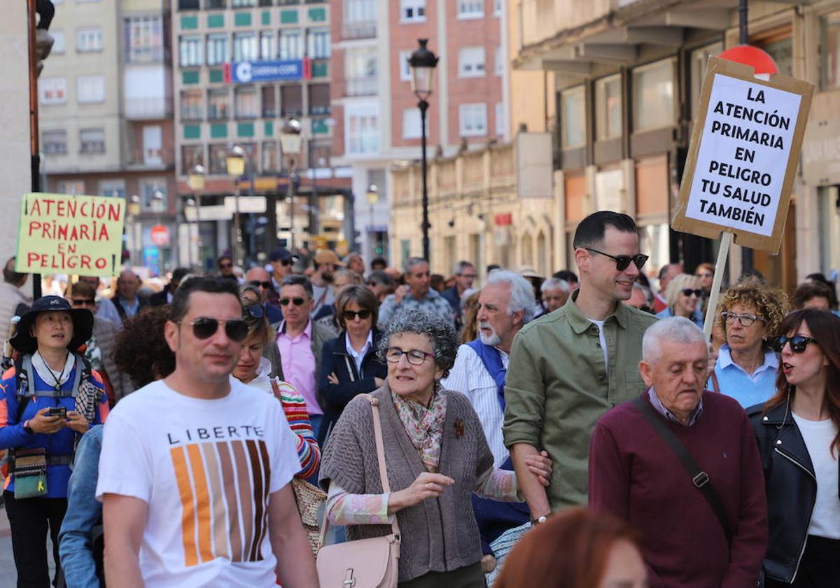 Imagen de las protestas de este domingo en defensa de la sanidad pública en Burgos.