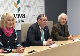 De izquierda a derecha: Begoña Castillejo, Germán Martínez y Antonio Arroyo.