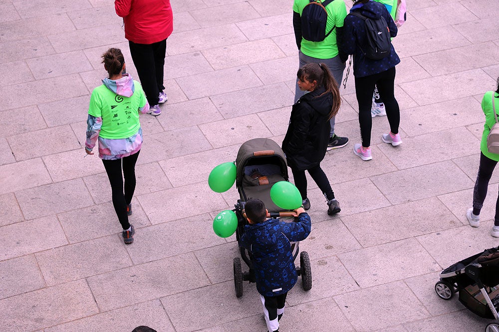 Más de 5.000 burgaleses marchan contra el cáncer