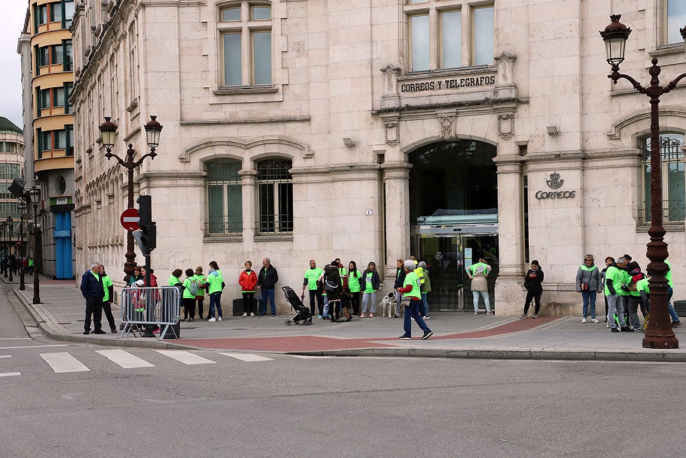 Más de 5.000 burgaleses marchan contra el cáncer