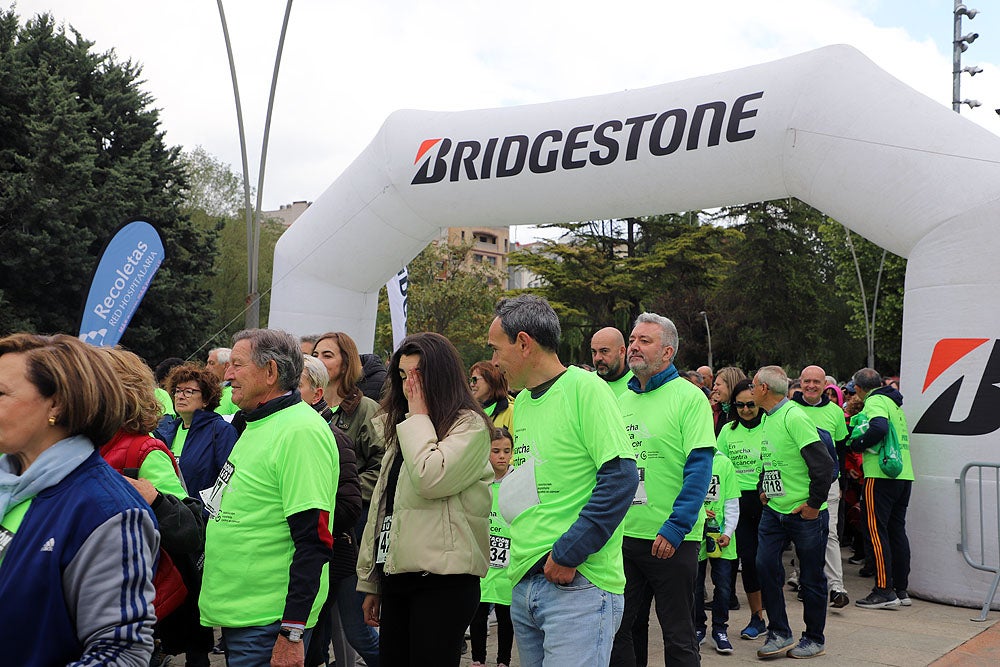 Más de 5.000 burgaleses marchan contra el cáncer
