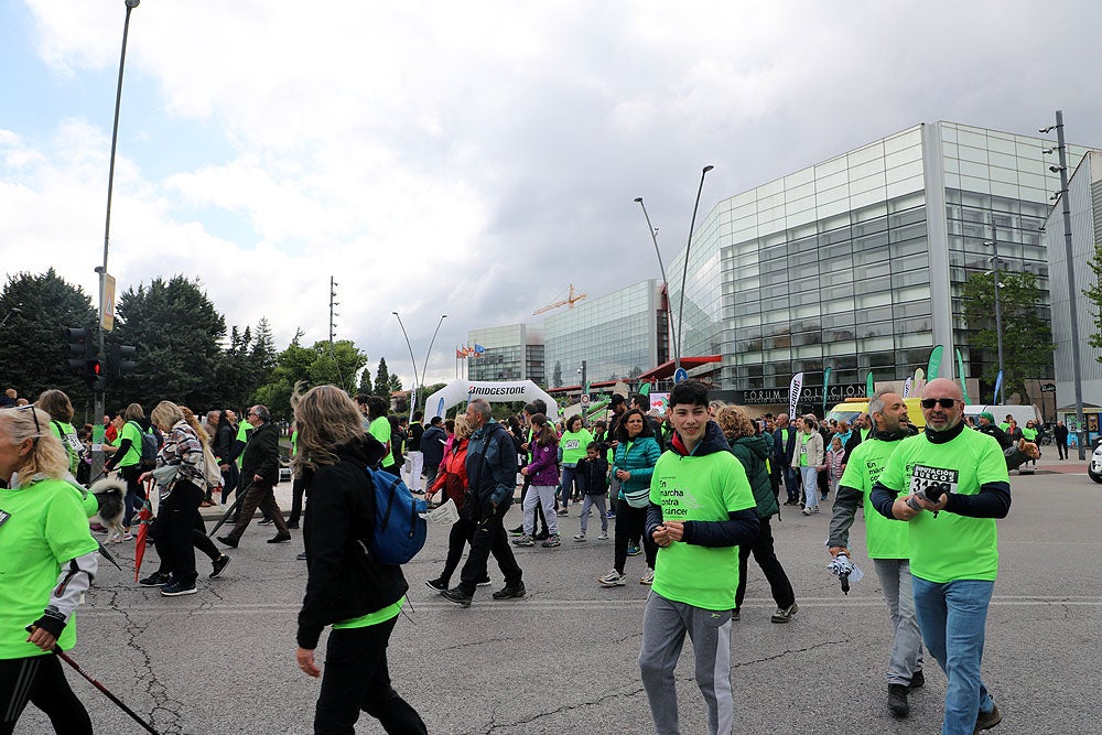 Más de 5.000 burgaleses marchan contra el cáncer