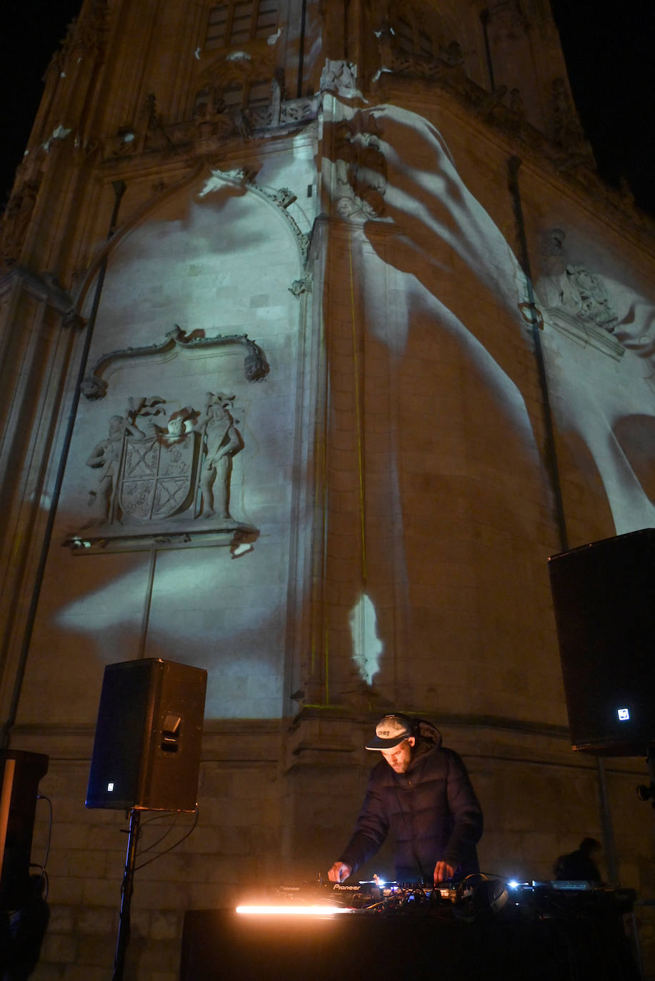 La Noche Blanca llena las calles de Burgos de cultura