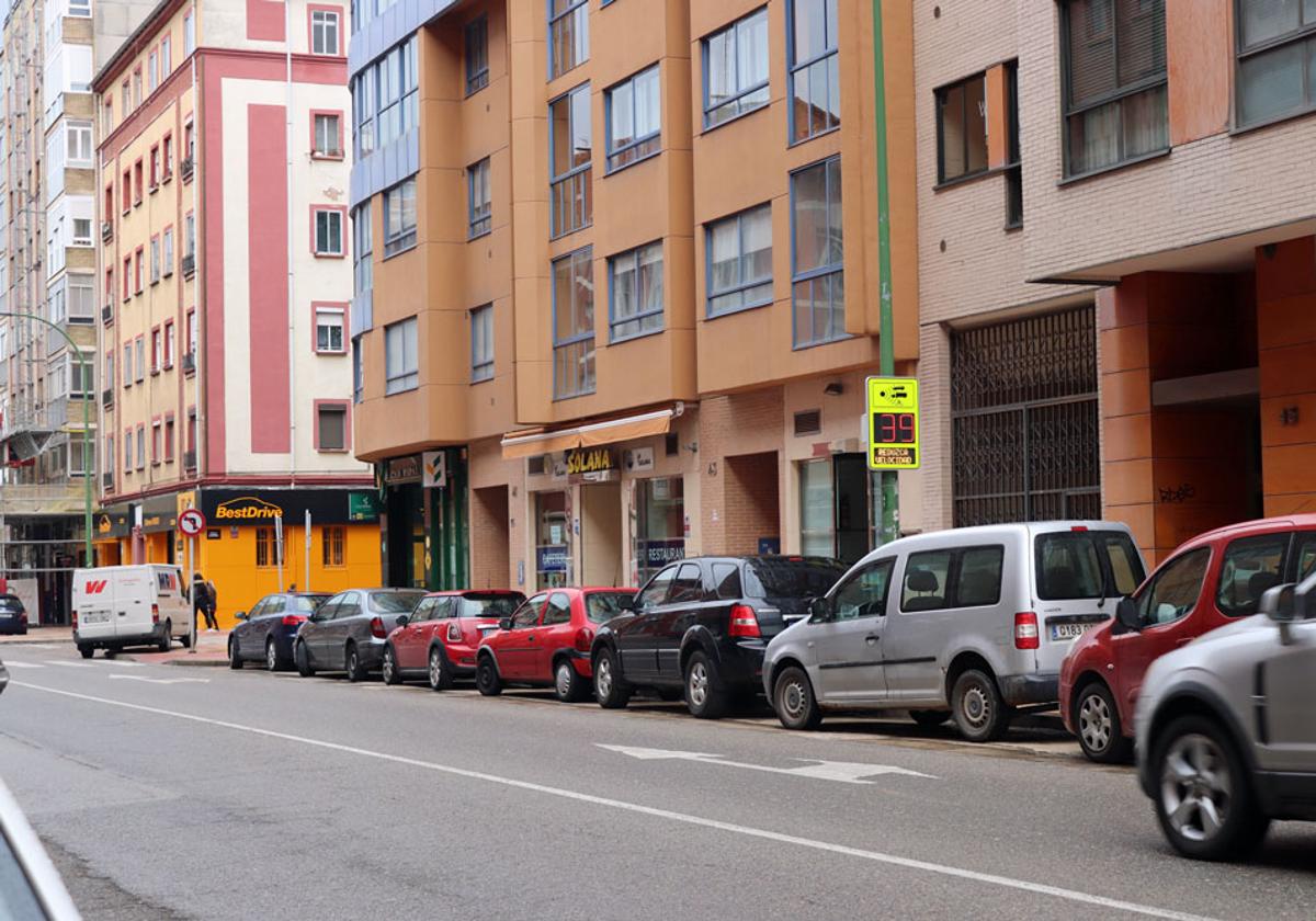 Se cumplirá con la petición vecinal de poner un paso elevado para mejorar la seguridad.