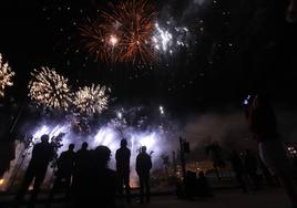 Los fuegos artificiales están sin contratar.