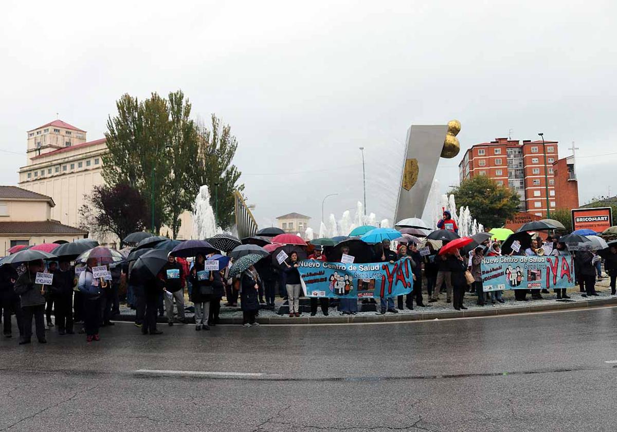 La plataforma en defensa del centro de salud García Lorca se ha manifestado en numerosas ocasiones.