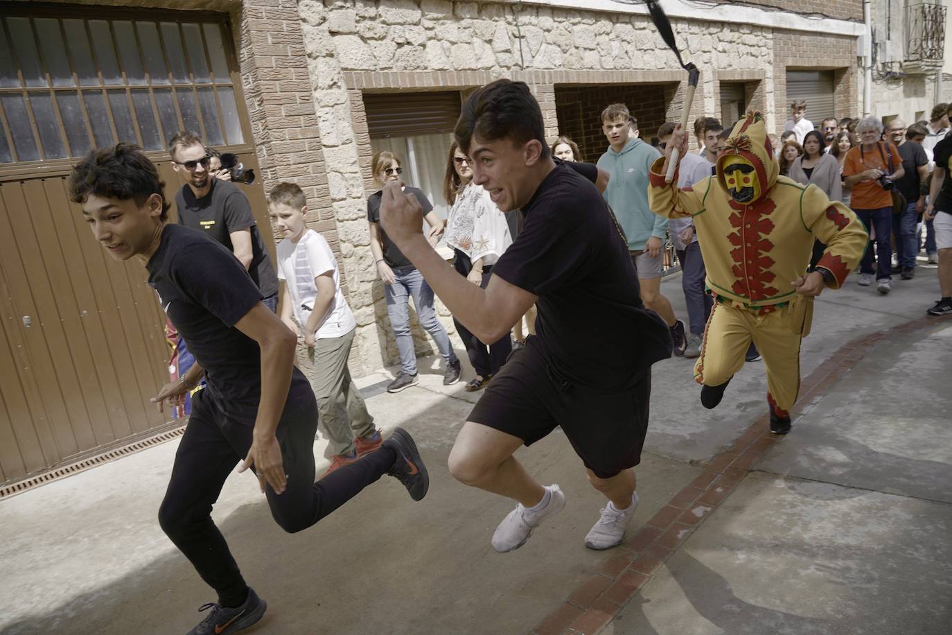 El bien vence al mal en la Fiesta del Colacho