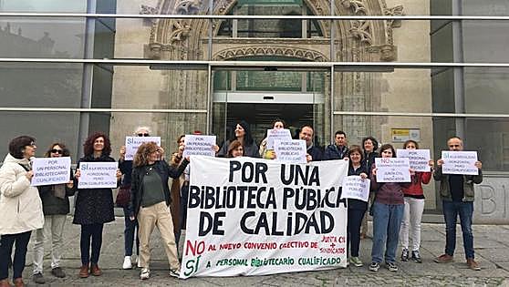 Los bibliotecarios de Burgos califican de «disparate» el convenio de Personal Laboral de la Junta