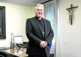 El arzobispo de Burgos, Mario Iceta, ha presentado la memoria de Cáritas Diocesana de Burgos.