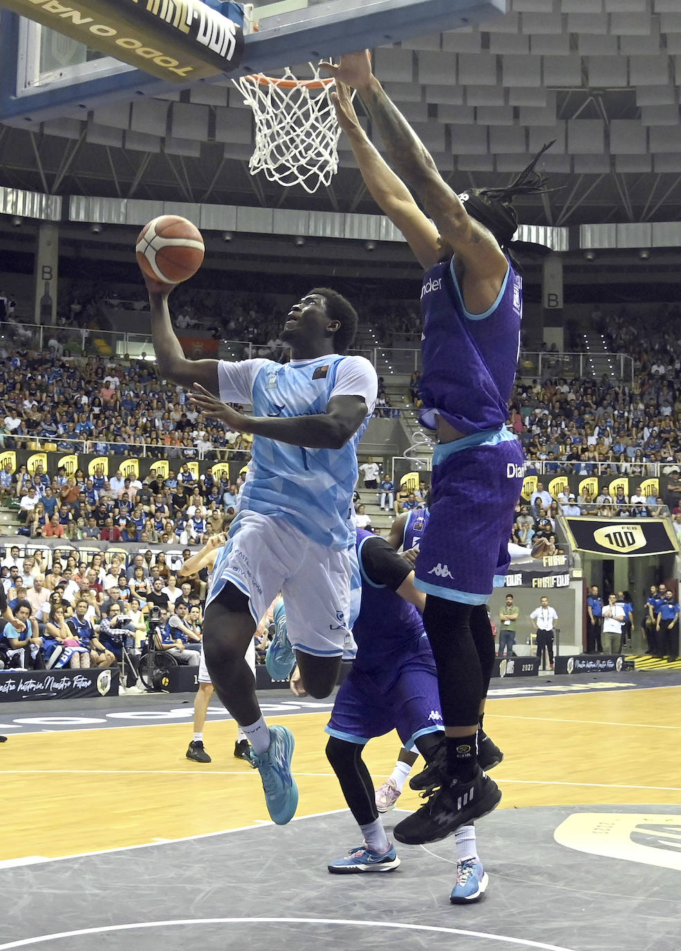 El San Pablo Burgos se topa con el Zunder Palencia en la final del ascenso a ACB