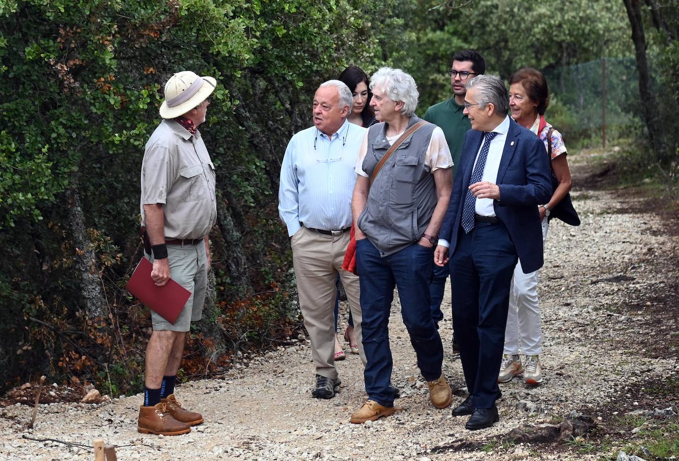 Visita institucional a los yacimientos.