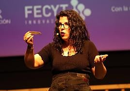 Ángela Varela durante uno de sus monólogos.