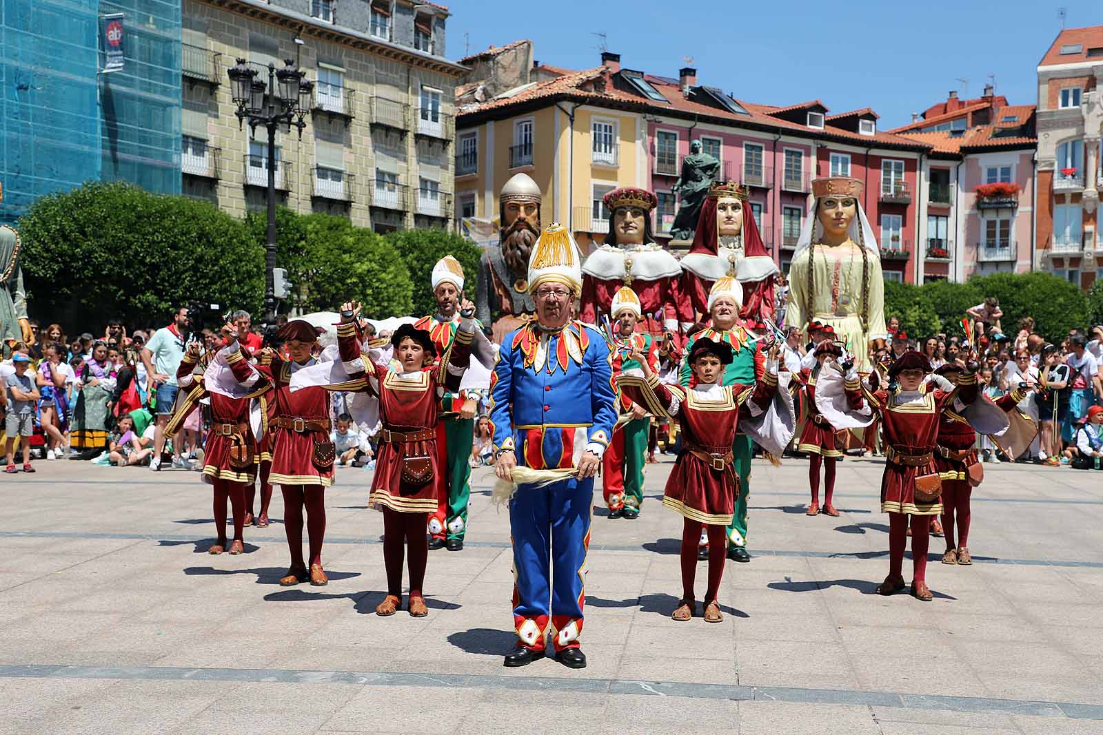 Bailes y tradiciones en los Sampedros