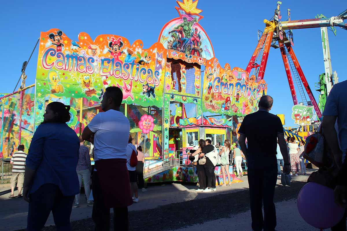 Los feriantes se vuelven a quejar de unos Sampedros «flojos» debido a la ubicación