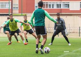 Entrenamiento del conjunto blanquinegro.