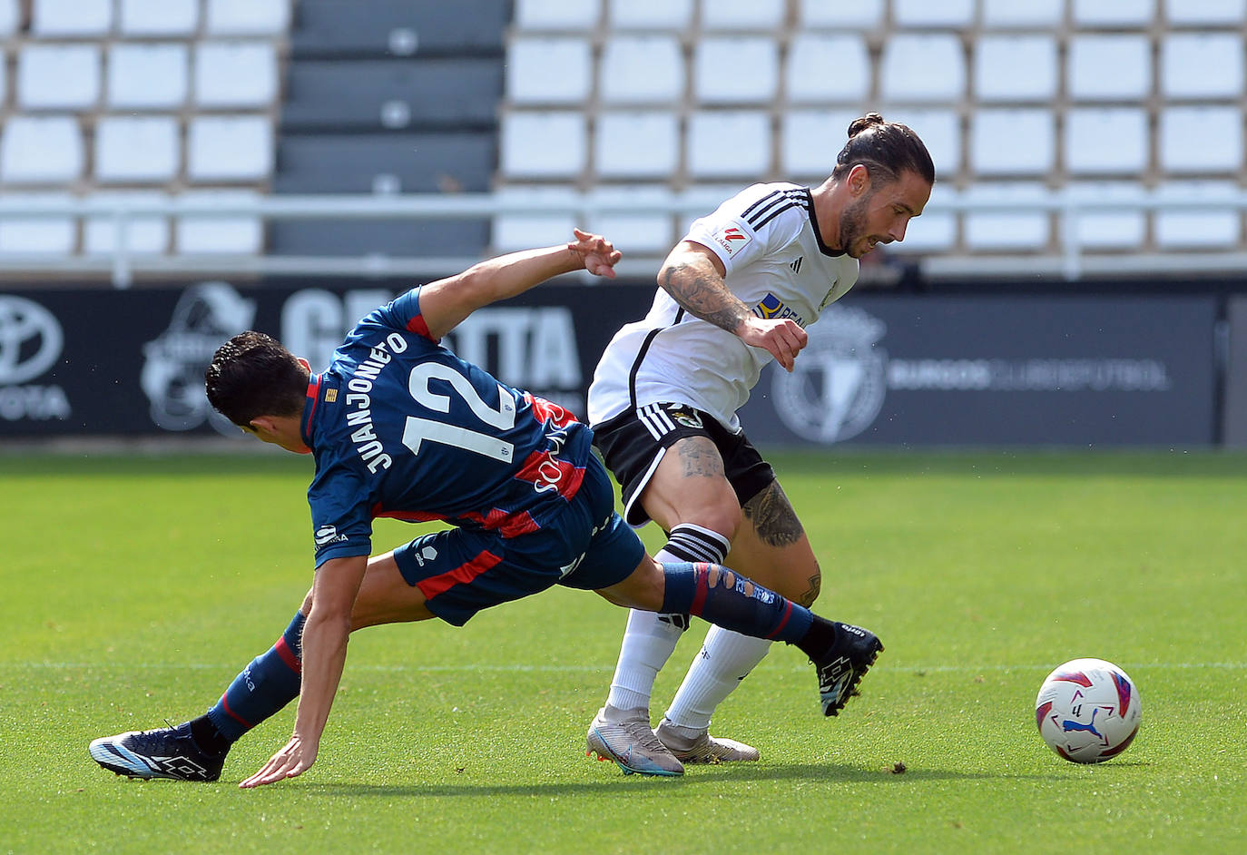 Empate en el estreno liguero del Burgos CF en El Plantío