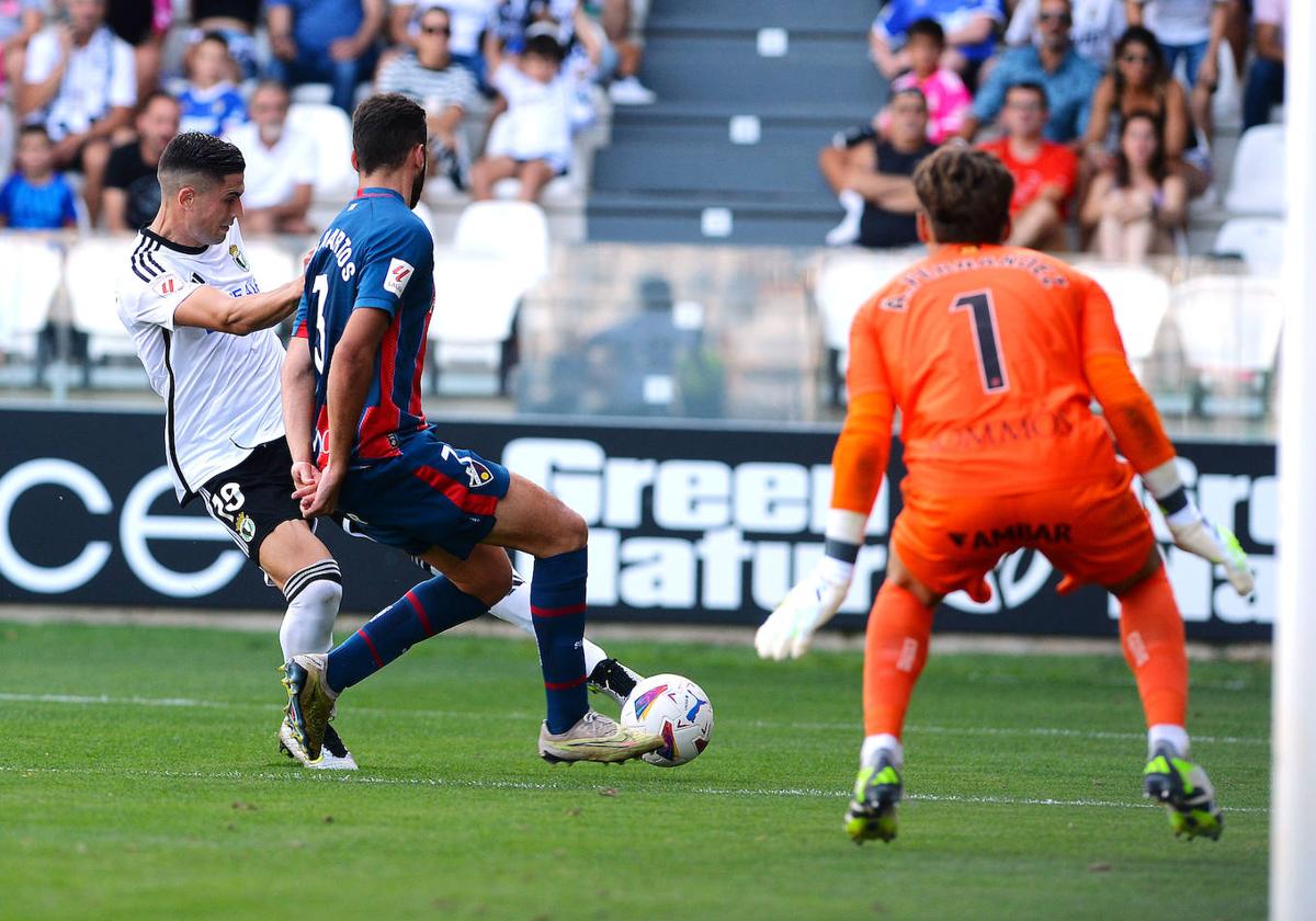 Empate en el estreno liguero del Burgos CF en El Plantío