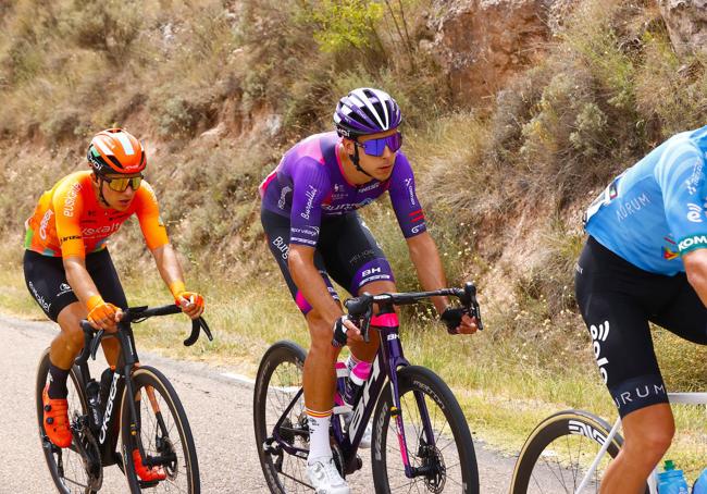 Ángel Fuentes formó parte de la escapada en la primera etapade la Vuelta a Burgos