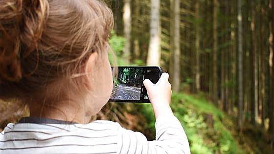 La autoestima y la salud mental decaen al usar las redes sociales a edades cada vez más tempranas