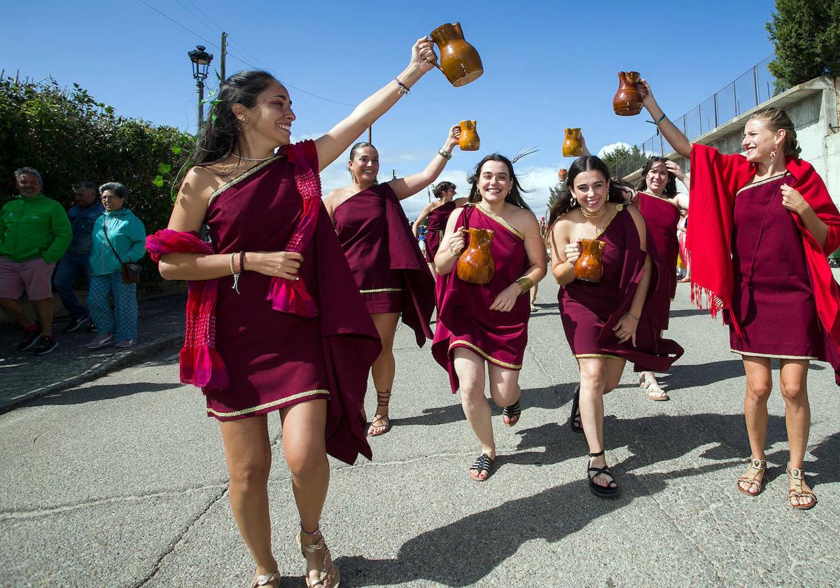 Baños de Valdearados celebra su Fiesta en Honor al Dios Baco