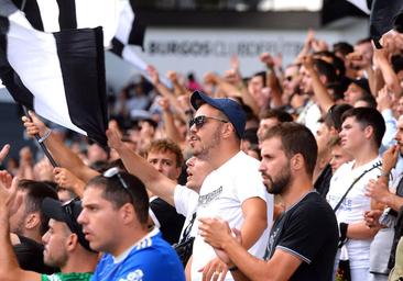 El Burgos CF pide otras 500 entradas para El Molinón