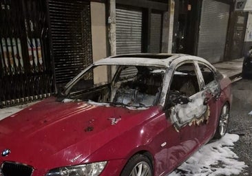 Un afiliado a Vox en Miranda achaca a un ataque «ideológico» el incendio de su coche