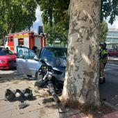 Herida una mujer en Burgos tras chocar su coche contra un árbol