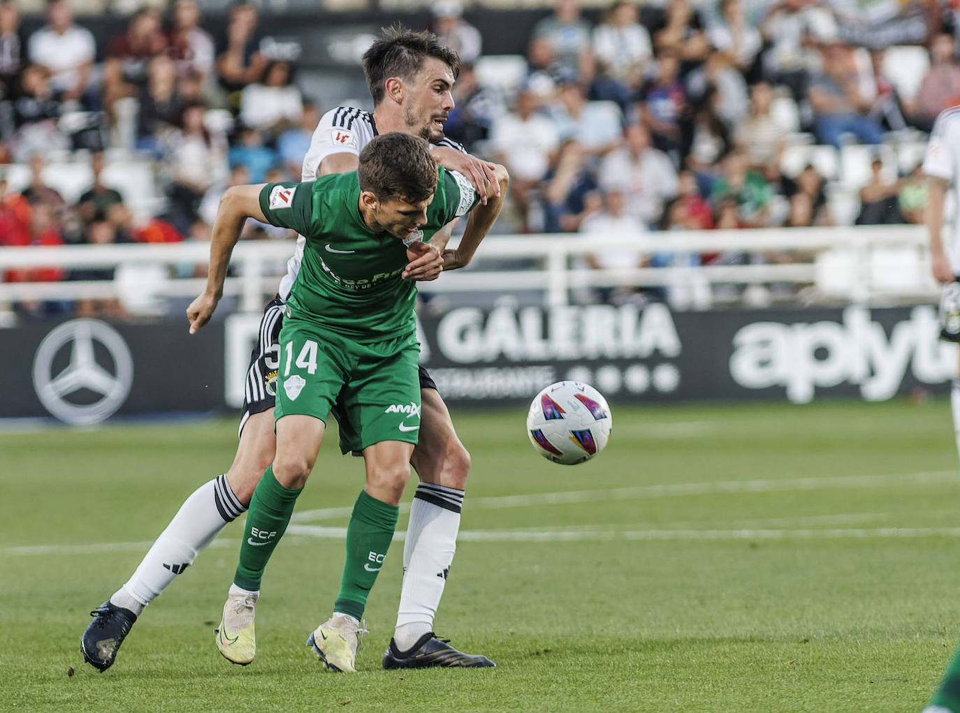 La goleada del Burgos CF en imágenes