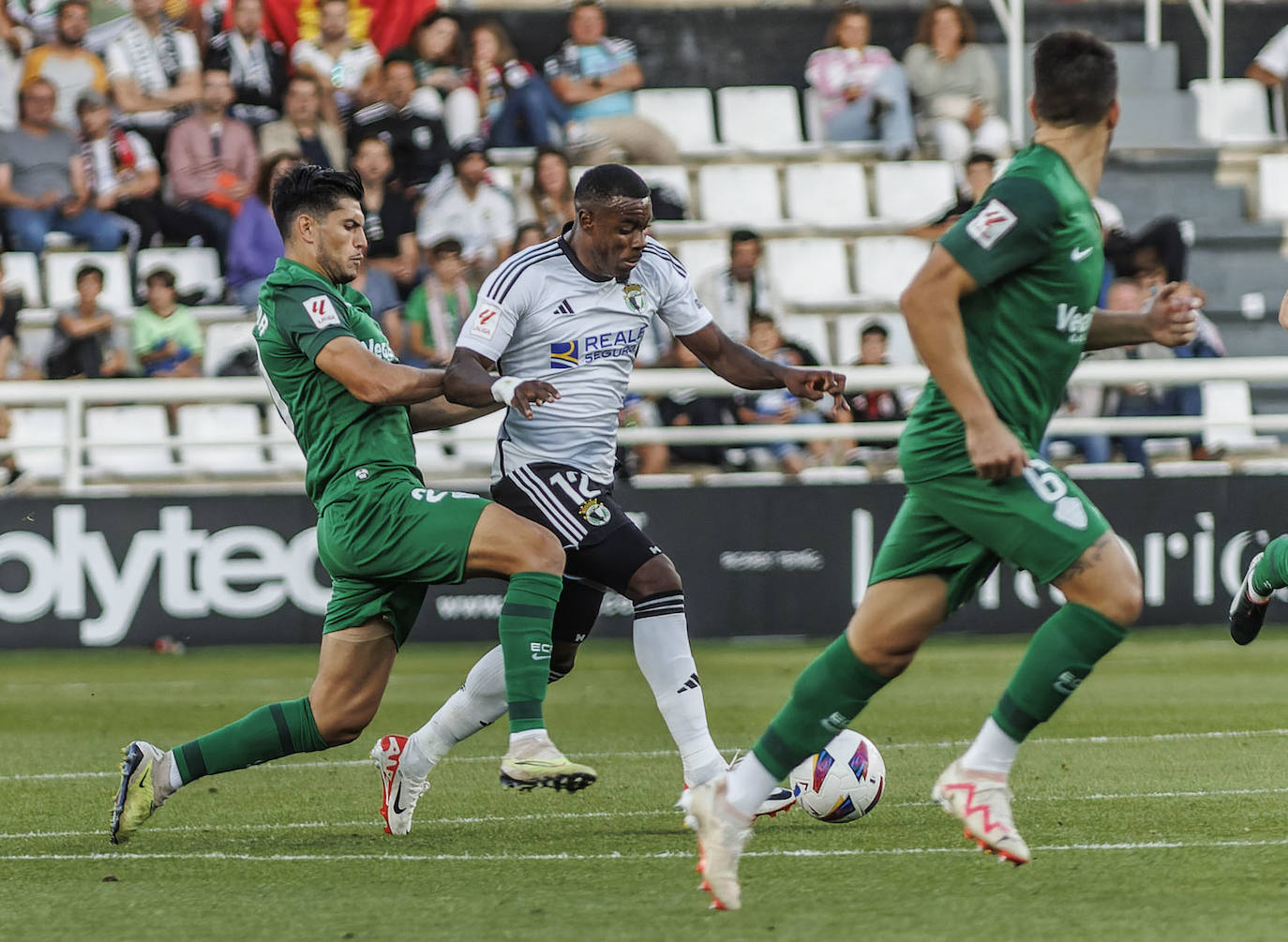 La goleada del Burgos CF en imágenes