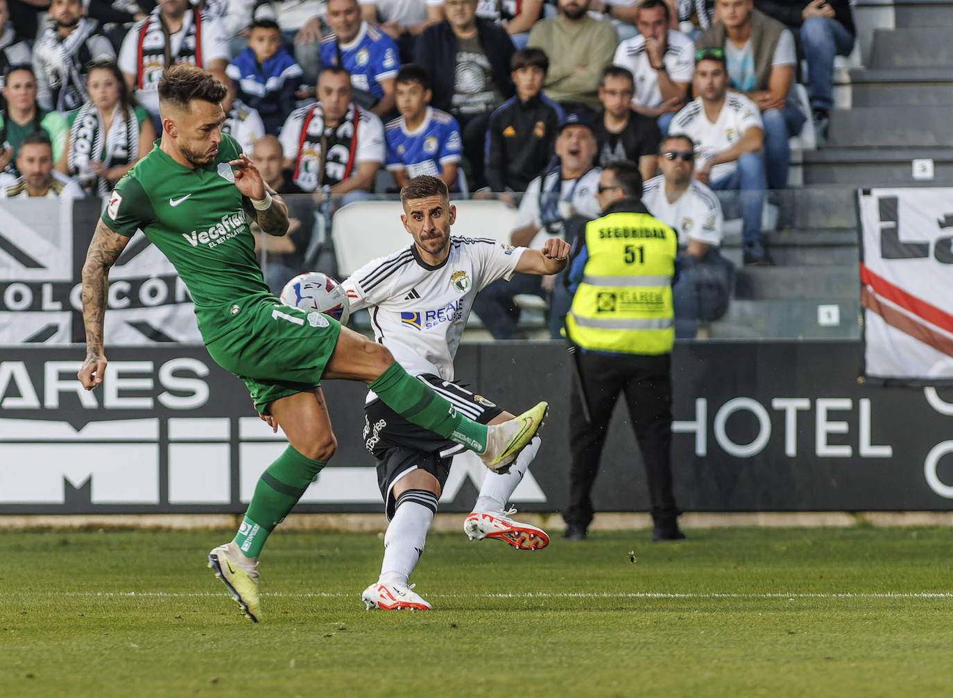 La goleada del Burgos CF en imágenes