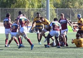 Imágenes del estreno liguero del Recoletas Burgos Caja Rural ante Alcobendas Rugby en San Amaro