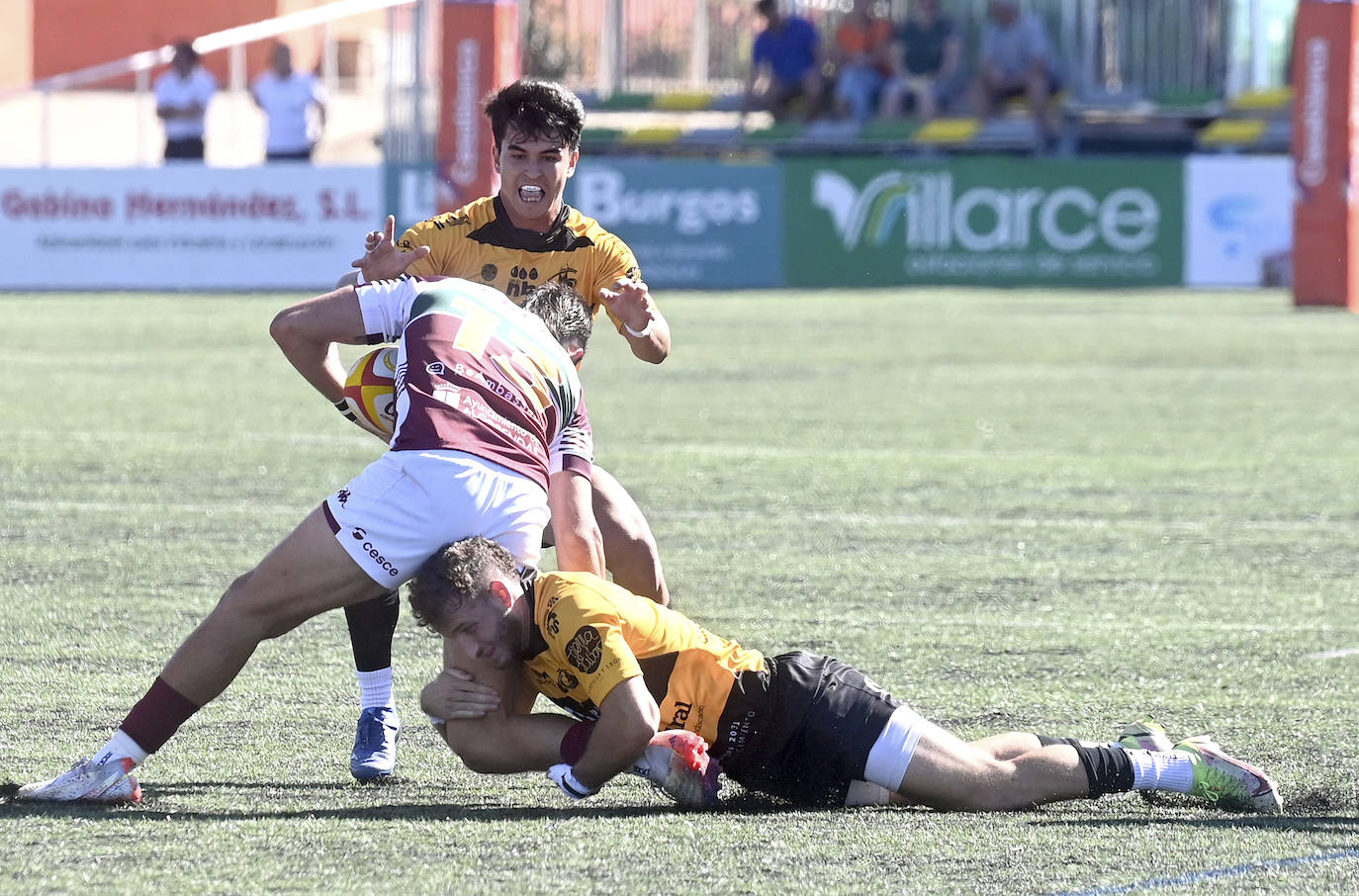 El Recoletas Burgos Caja Rural se impone en casa al Alcobendas Rugby