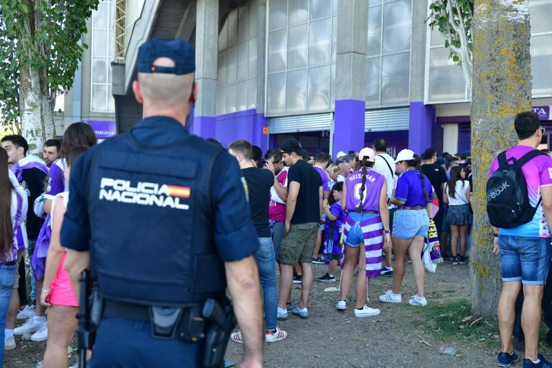 El derbi entre el Real Valladolid y el Burgos CF, en imágenes