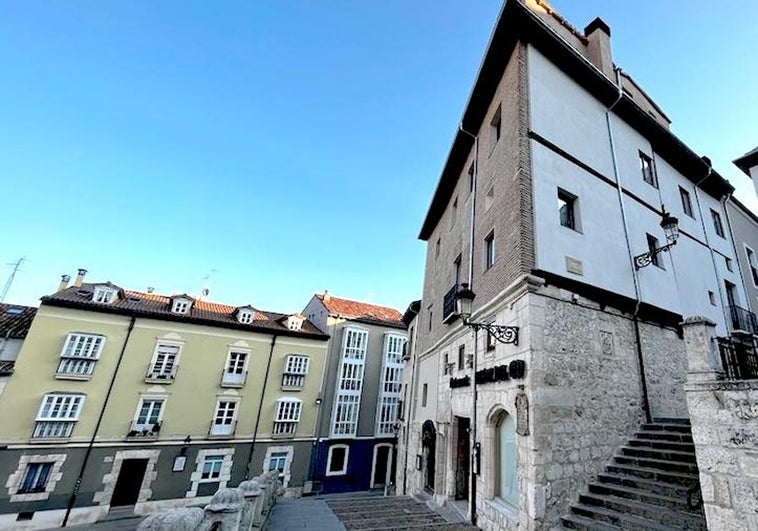 Casas del cabildo donde estuvo la imprenta de Fadrique.