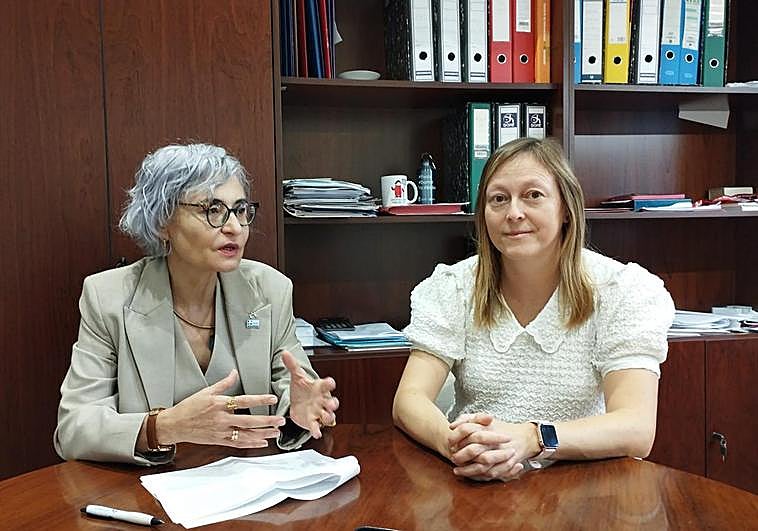 Eliana Greca y Verónica Calderón.