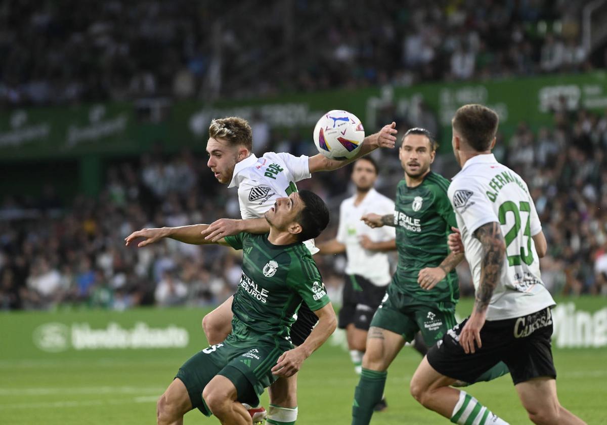 El Burgos CF vuelve a caer a domicilio en El Sardinero