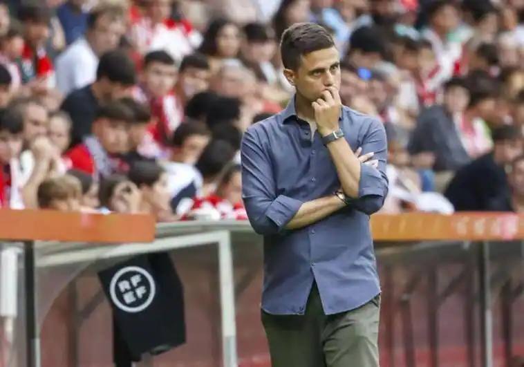 El entrenador del CD Mirandés, en imagen de archivo.