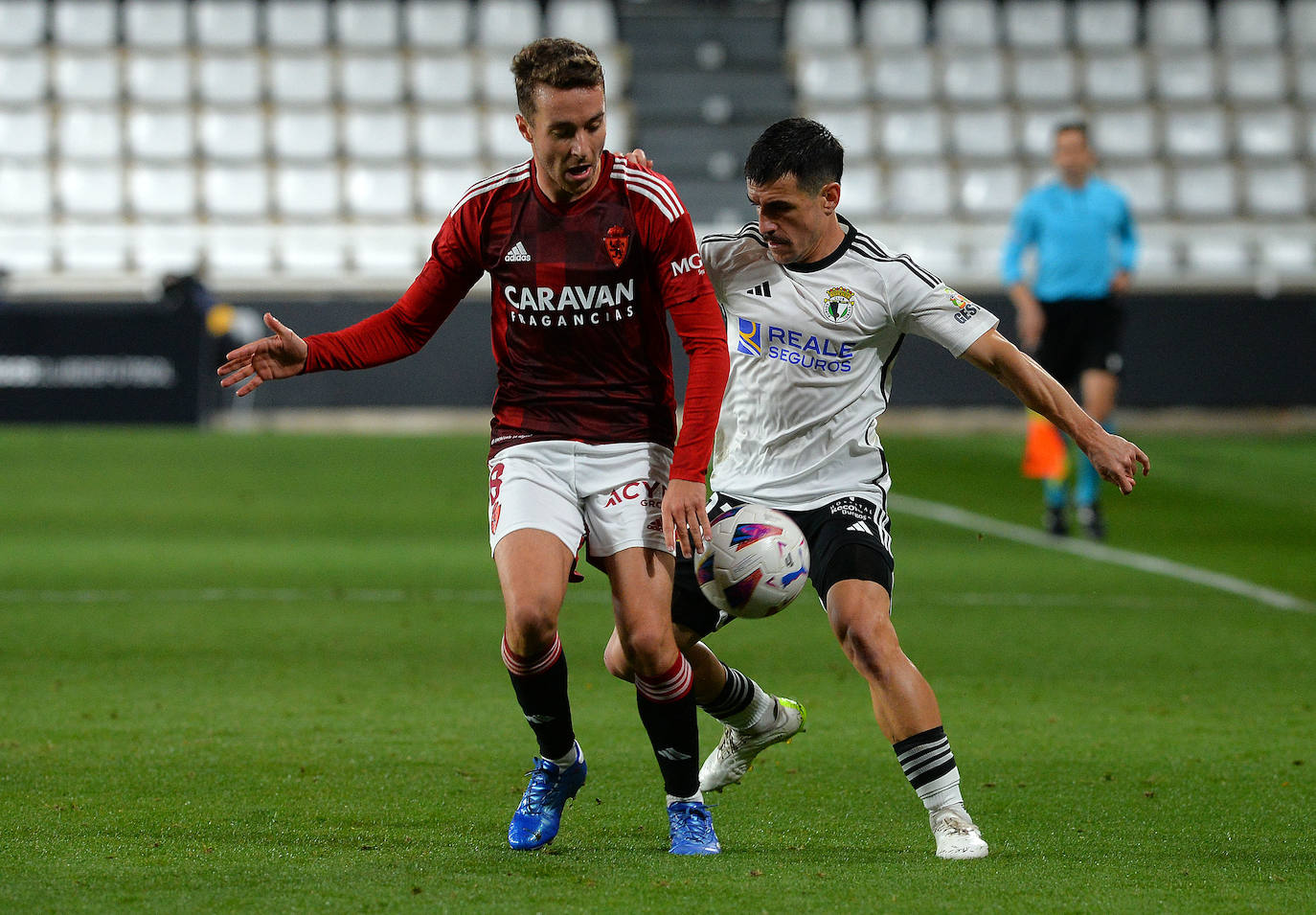 El empate del Burgos CF frente al Zaragoza, en imágenes